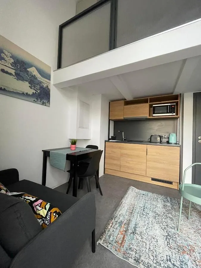 Design Gallery Inbp08 Studio Apartment Budapest Hungary